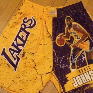 Magic Johnson Los Angeles Lakers Mitchell & Ness Hardwood Classics Shorts M